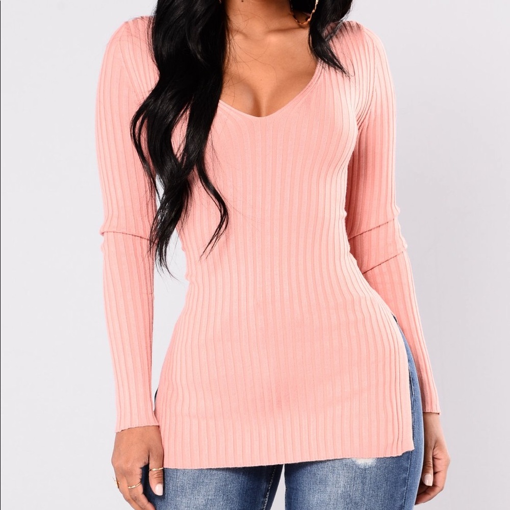 Fashion Nova- Giving Me the Feels Sweater